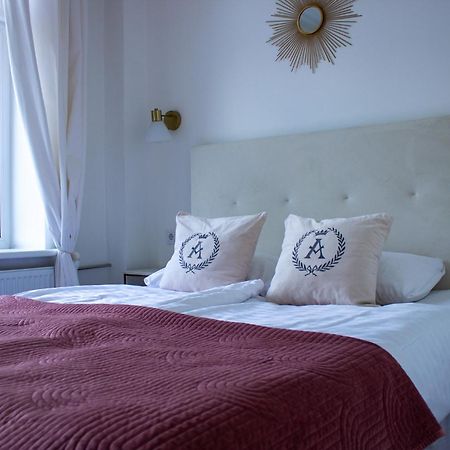 Heritage House Dane Apartment Klaipeda Ngoại thất bức ảnh