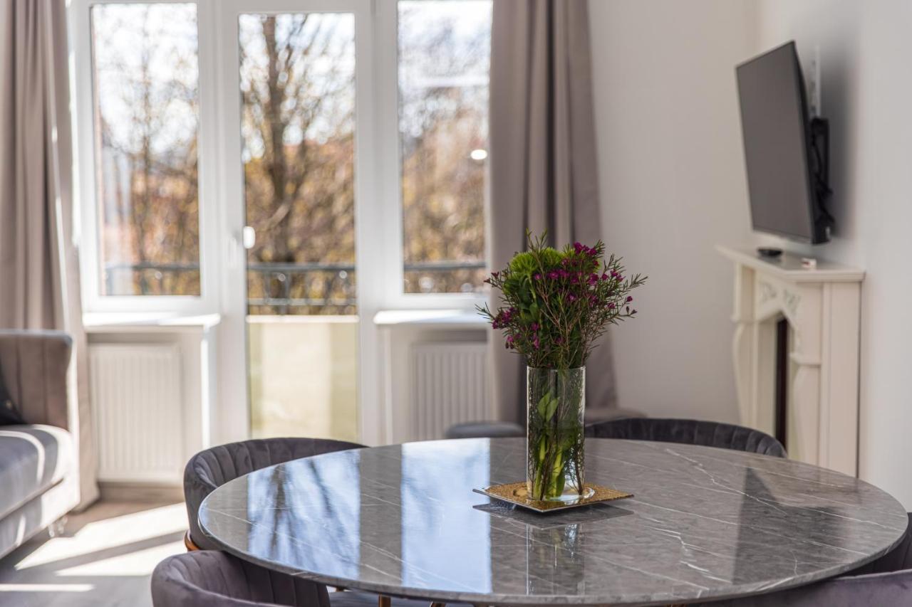 Heritage House Dane Apartment Klaipeda Ngoại thất bức ảnh