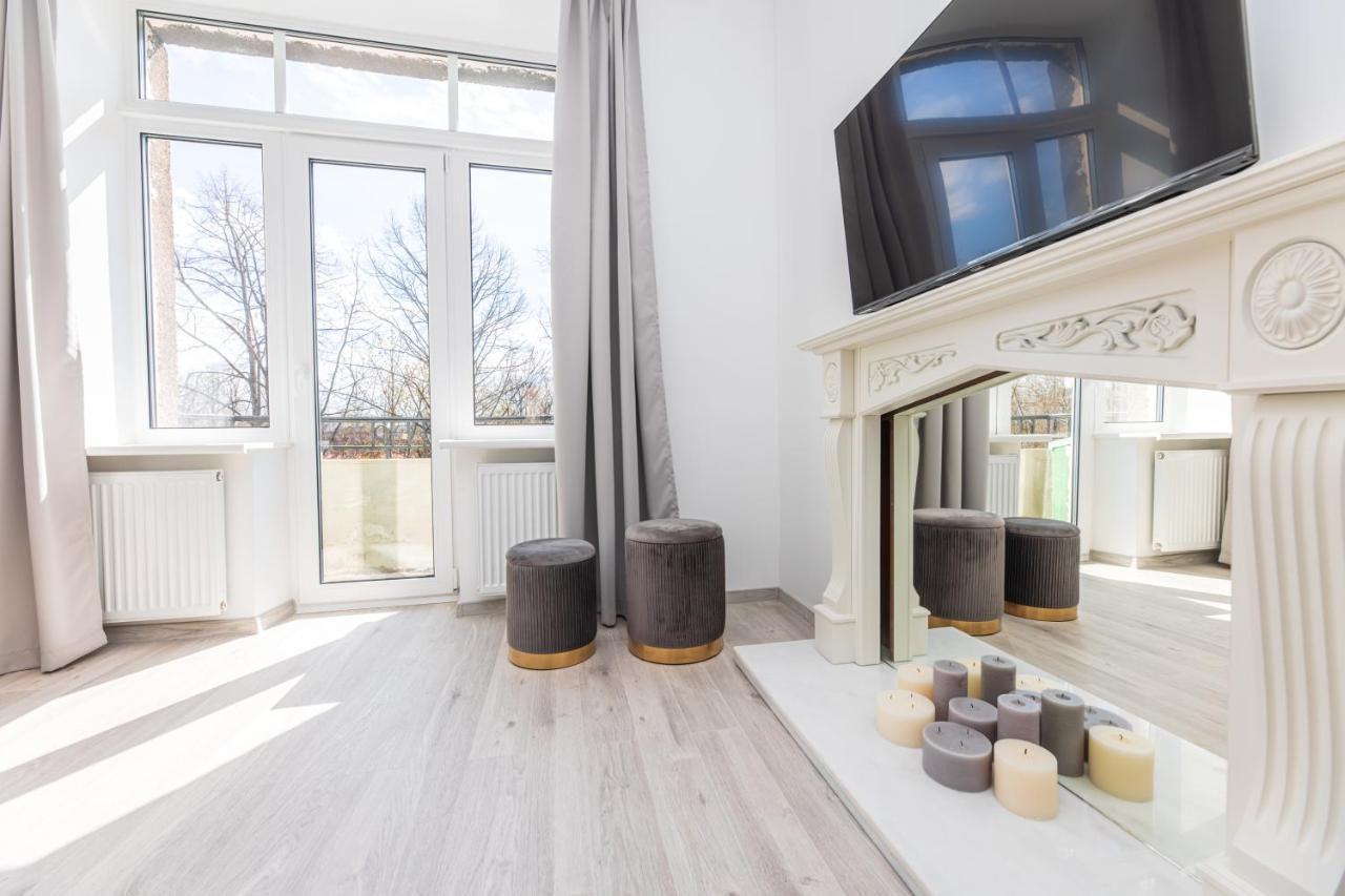Heritage House Dane Apartment Klaipeda Ngoại thất bức ảnh