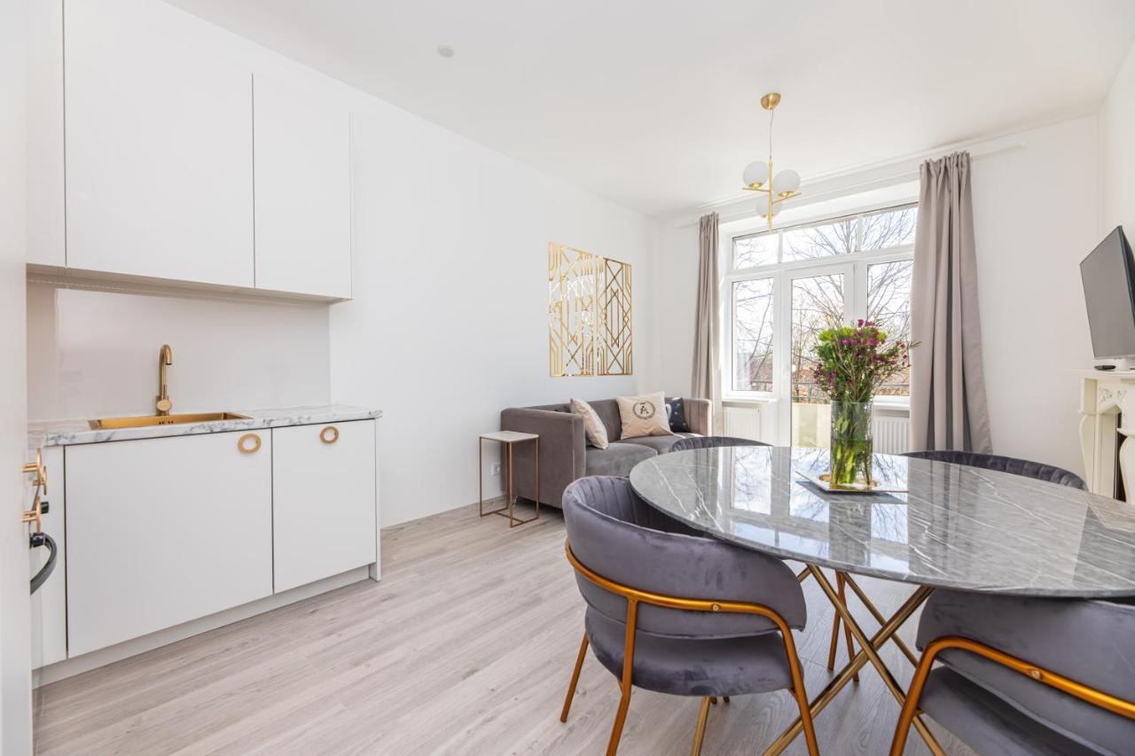 Heritage House Dane Apartment Klaipeda Ngoại thất bức ảnh